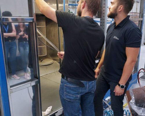 kabina proszkowa GEMA szkolenie z lakierowania proszkowego manualnego
